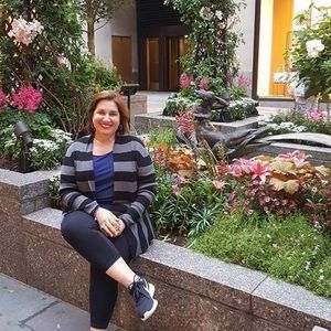 Meet your Posher, Norma